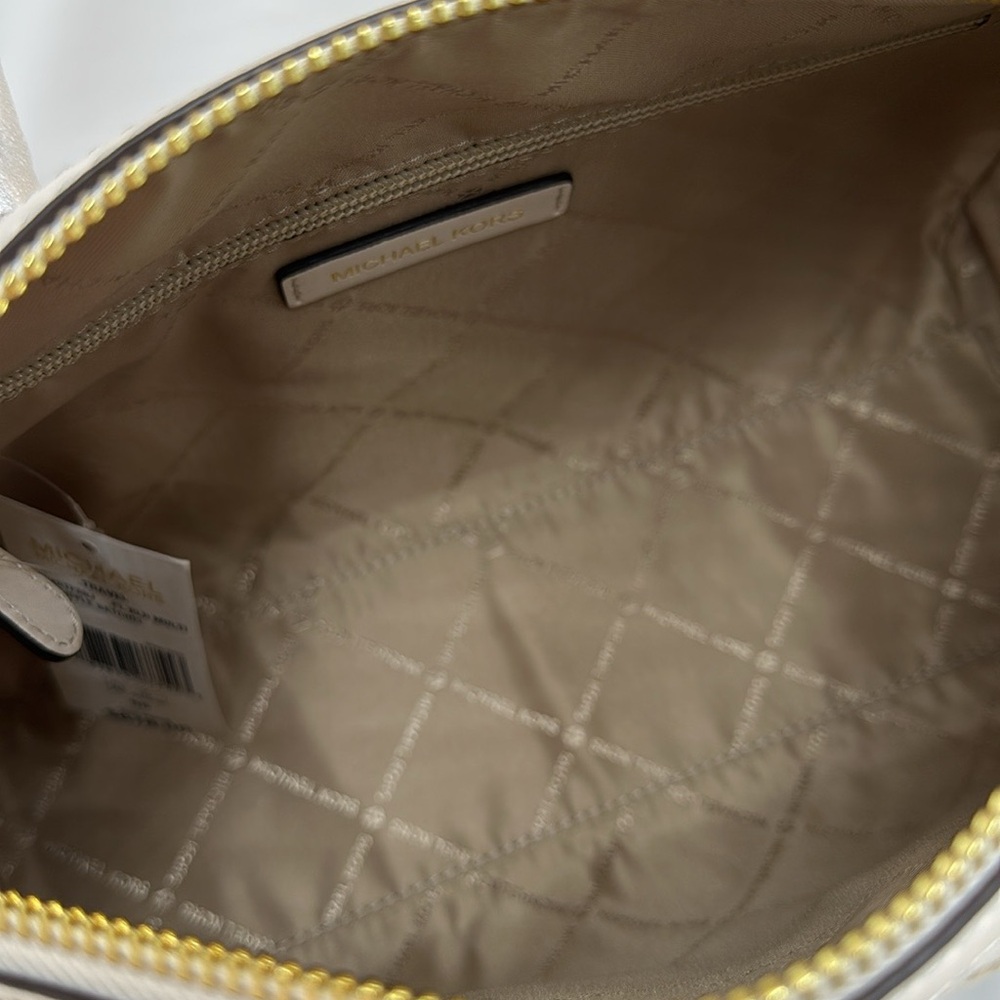 MICHAEL KORS JST TRAVEL MEDIUM DUFFLE SATCHEL CROSSBODY BAG MK Pale Gold Multi - Picture 15 of 16